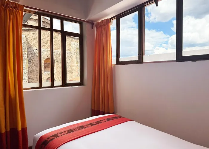 Hotel Monasterio San Pedro